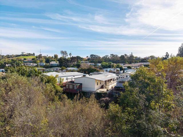 Detail Gallery Image 39 of 70 For 2130 Sunset Dr #135,  Vista,  CA 92081 - 2 Beds | 2 Baths