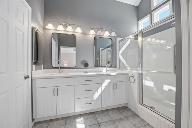 Detail Gallery Image 16 of 33 For 1428 Portofino Dr, Vista,  CA 92081 - 2 Beds | 2 Baths