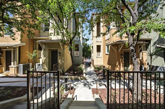 709 Modern Ice Drive, San Jose CA: https://media.crmls.org/mediaz/7b7f6e7d-022f-484f-8833-c76d7ff1e96b.jpg