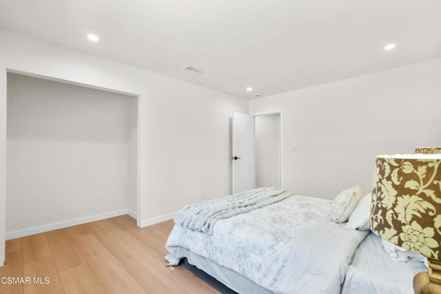 3167 Waco Avenue, Simi Valley CA: https://media.crmls.org/mediaz/7b8072f5-36da-4644-a00f-75a171a6dbe2.jpg