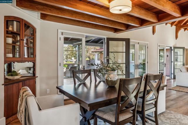 Image 13 of 54 For 850 Las Trampas Rd