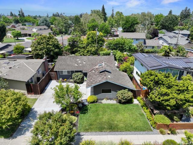 971 Delbert Way, San Jose CA: https://media.crmls.org/mediaz/7b81a22a-830f-4564-b9e3-7c944f24ce2f.jpg