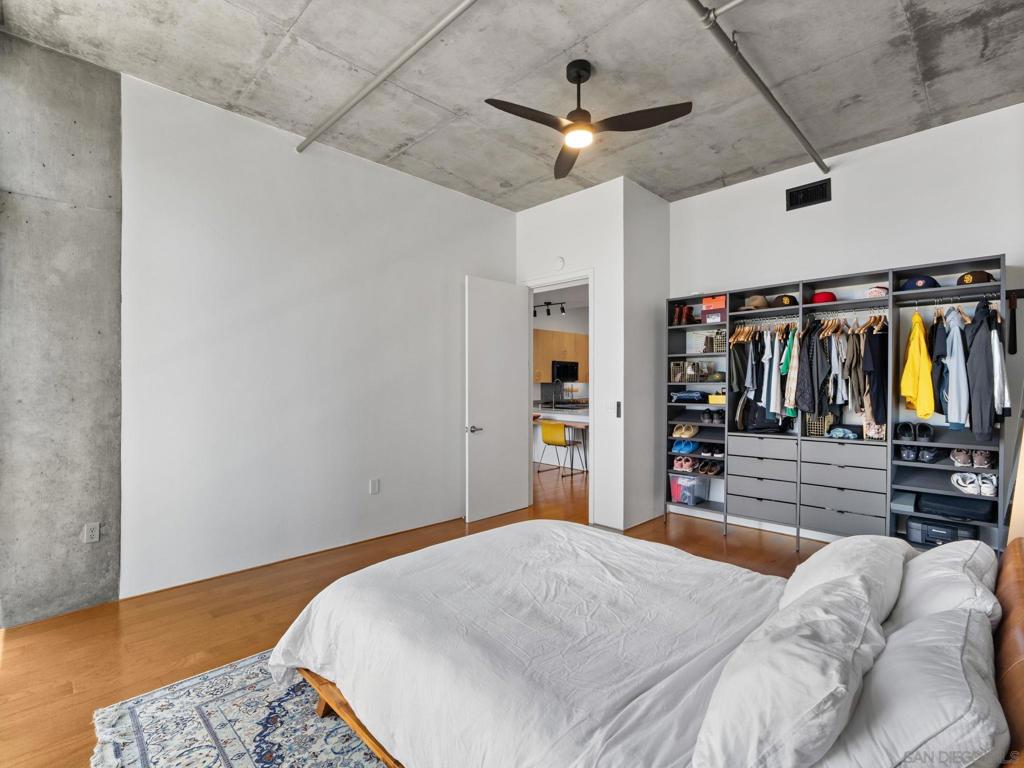 527 10th - photo 17