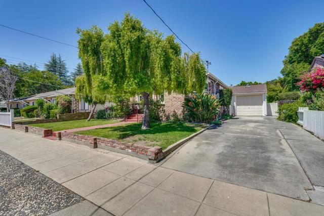 213 N Bayview Avenue, Sunnyvale CA: https://media.crmls.org/mediaz/7b83fe25-3acb-43c1-9b2f-ad71863f4f2c.jpg