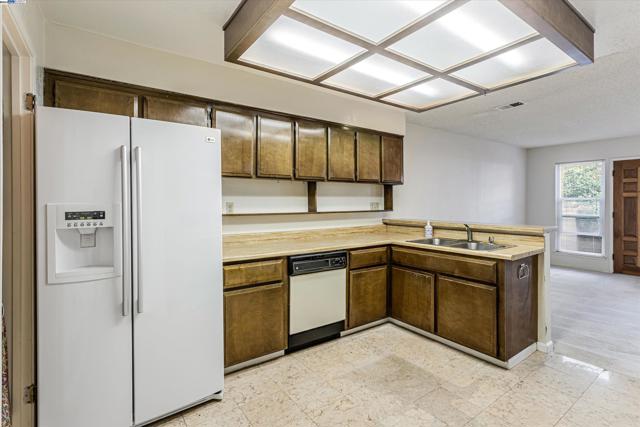 Image 10 of 40 For 1741 Abington Ct