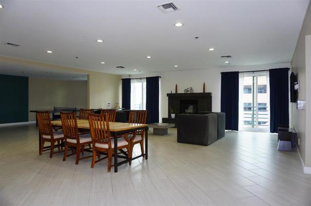 Image 17 of 24 For 6400 Christie Avenue 5220