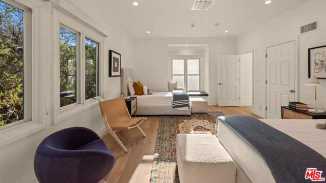 Drew Fenton | 3123 Stone Oak Drive Los Angeles CA | MLS: 7171865