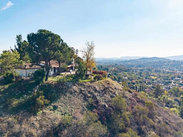 Detail Gallery Image 49 of 54 For 26332 Sky Dr, Escondido,  CA 92026 - 3 Beds | 2/1 Baths