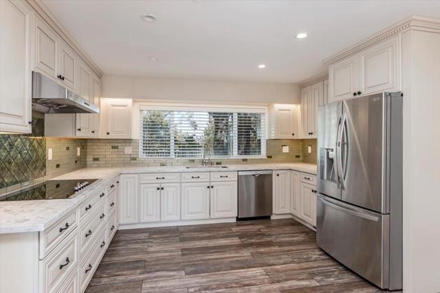 13434 Old Oak Way, Saratoga CA: https://media.crmls.org/mediaz/7b880350-85c8-435f-90cc-49855832daa6.jpg