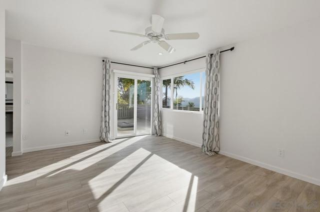 12835 Via Caballo Rojo, San Diego CA: https://media.crmls.org/mediaz/7b8983e8-03d9-4630-bba0-6a80c58bc586.jpg