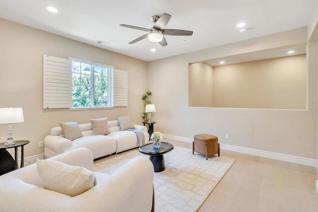 1848 Clover, San Jose CA: https://media.crmls.org/mediaz/7b8a5fb6-494b-4462-90c8-4380e265ca05.jpg