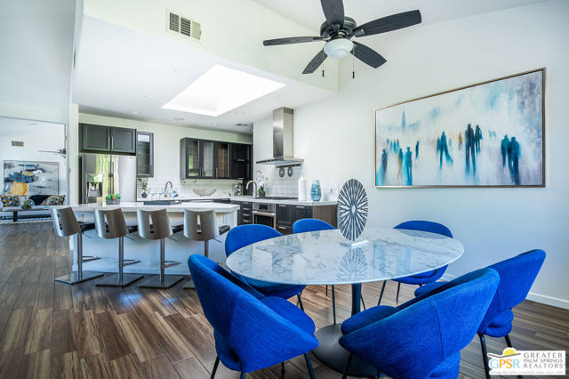 3770 Torito Circle, Palm Springs CA: https://media.crmls.org/mediaz/7b8af97d-a03f-417d-be3b-56667ee3ef65.jpg