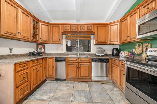 342 Benet Court, Bethel Island CA: https://media.crmls.org/mediaz/7b8b1c26-34d2-4bee-8a71-c9e52fcf312f.jpg