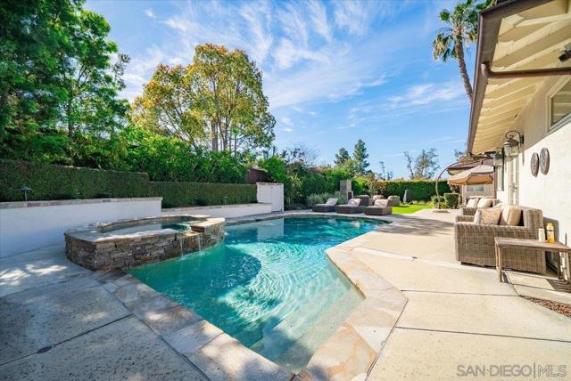 6150 La Fremontia, Rancho Santa Fe CA: https://media.crmls.org/mediaz/7b8bd884-fe91-4c47-b4bd-4dc254ee193c.jpg