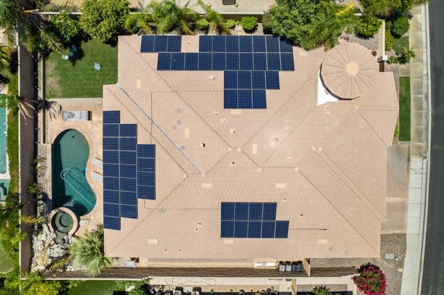 68 Via Del Pienza, Rancho Mirage CA: https://media.crmls.org/mediaz/7b8be41d-fc45-498d-9a9d-3737c4ef3ad0.jpg
