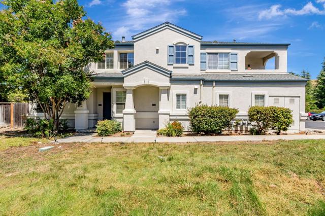 828 Monarch Lane, San Jose CA: https://media.crmls.org/mediaz/7b8d29da-27cc-4822-8655-d67dcbb303c5.jpg