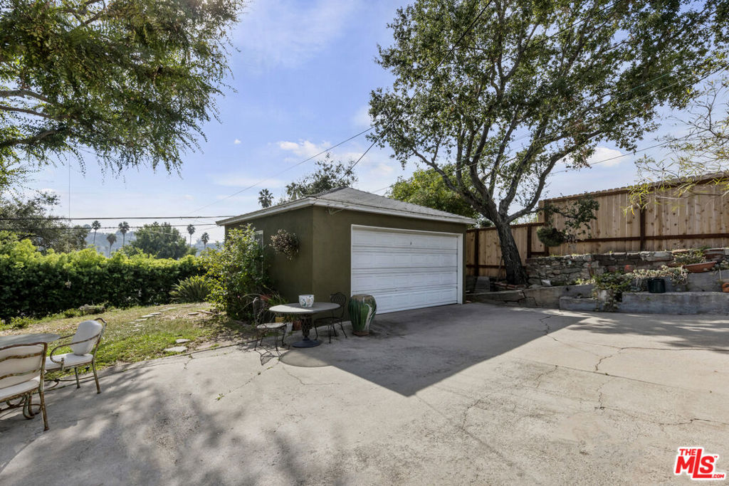 MLS #25618753 image #24