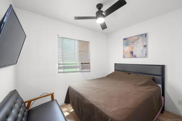 620 E 4th Street, National City CA: https://media.crmls.org/mediaz/7b8d71ab-a4c0-4859-8c61-21c2a6813a15.jpg