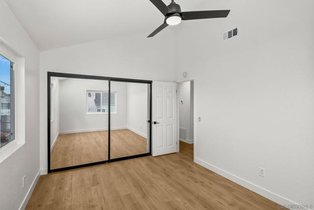 Image 30 of 50 For 152 Evergreen Ave.  4