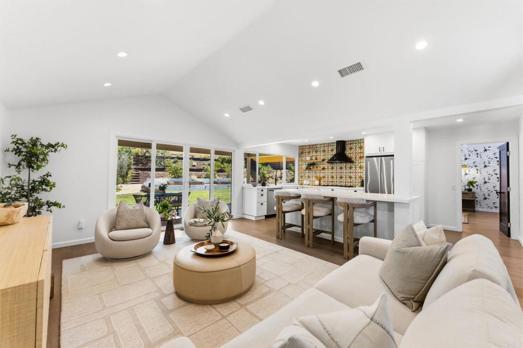 12510 Pacato Cir - photo 10