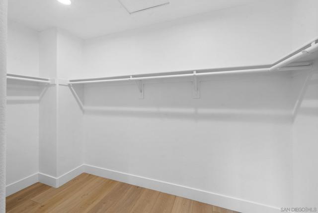1052 Via Vera Cruz, San Marcos CA: https://media.crmls.org/mediaz/7b8f9191-247d-4968-95fc-0449ccaedaa2.jpg