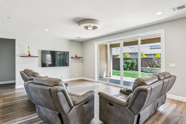 Image 10 of 55 For 1578 Helo Court