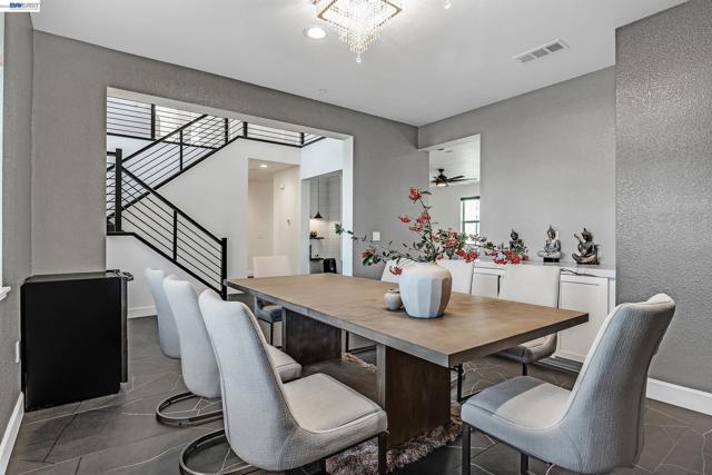 Image 8 of 60 For 259 Eagle Nest Dr