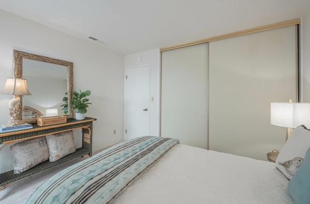 616 Sage Court, Pacific Grove CA: https://media.crmls.org/mediaz/7b9439da-3437-4235-9b18-a42422797067.jpg