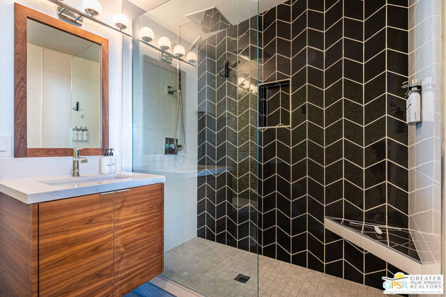 Image 50 of 64 For 2340 Duane Road