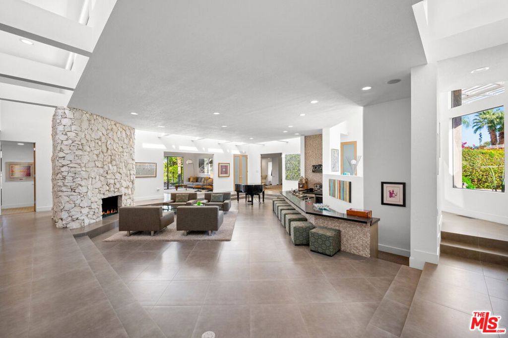 MLS #25628669 image #13