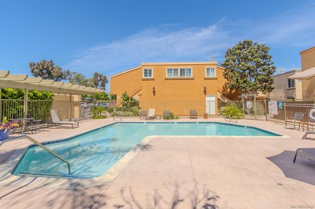 Image 24 of 27 For 5252 Balboa Arms Dr  #155