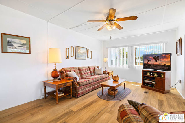 16740 Sunrise Road, Desert Hot Springs CA: https://media.crmls.org/mediaz/7b96055a-ade4-4ac5-b4cf-be78ed2d8536.jpg