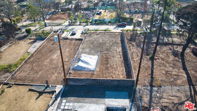 1150 Kagawa Street, Pacific Palisades CA: https://media.crmls.org/mediaz/7b989884-8c60-40ca-ad98-294a76be31b8.jpg