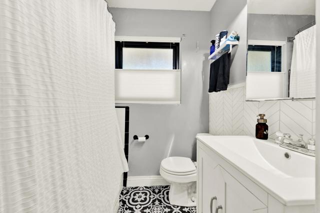7008 Hybeth Dr, La Mesa, CA 91941 photo 32
