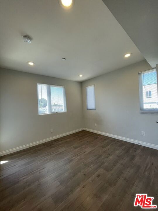 5733 Fulcher Avenue photo 50