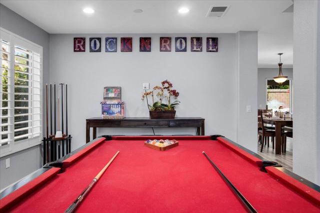 79320 Desert Wind Court, La Quinta CA: https://media.crmls.org/mediaz/7b9e2b72-eddf-4594-8965-b1b9a6e4e6d9.jpg
