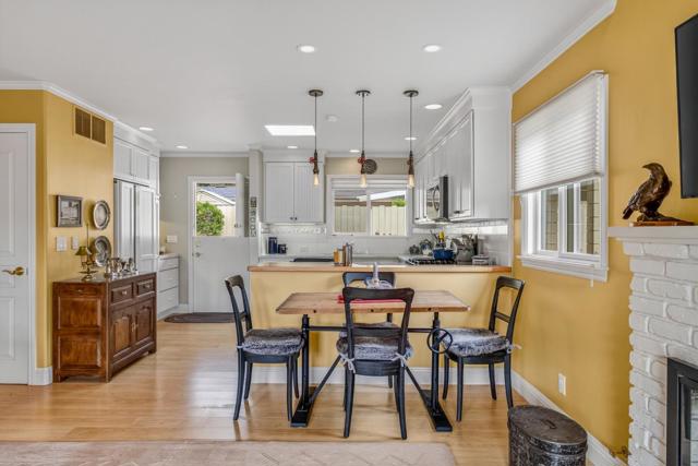 171 Hacienda Carmel, Carmel CA: https://media.crmls.org/mediaz/7b9e7f12-eaa3-451d-99cb-f8c4756039dd.jpg