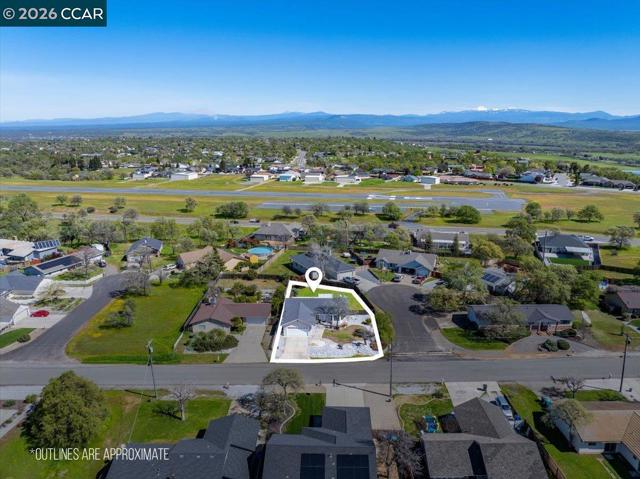 Image 2 of 33 For 19388 Bonanza King Dr