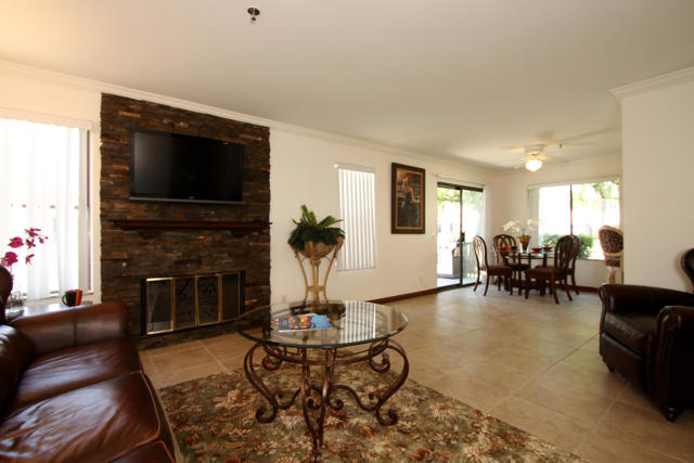 Image 7 of 47 For 43376 Cook Street 91