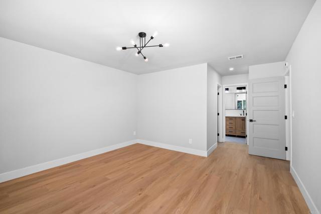 Detail Gallery Image 35 of 57 For 10594 Rookwood Dr, San Diego,  CA 92131 - 5 Beds | 3/1 Baths