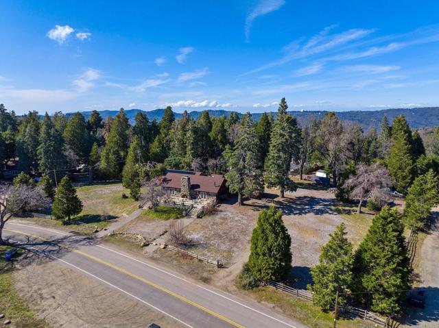 Home for Sale in Palomar Mountain