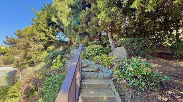 Detail Gallery Image 49 of 74 For 6611 Avenida De Las Pescas, La Jolla,  CA 92037 - 4 Beds | 3 Baths