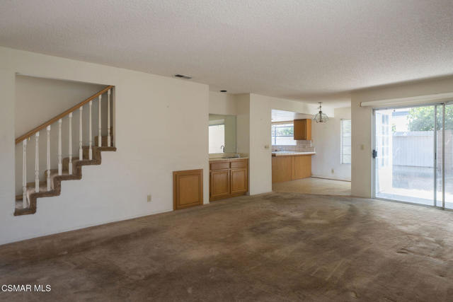 2517 Harriman Lane, Redondo Beach CA: https://media.crmls.org/mediaz/7ba15713-3bef-439b-94a7-e193ea84a3e7.jpg