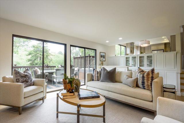 733 Arroyo Leon Drive, Half Moon Bay CA: https://media.crmls.org/mediaz/7ba1eee3-63a1-4079-8605-4bfa1a24ec64.jpg