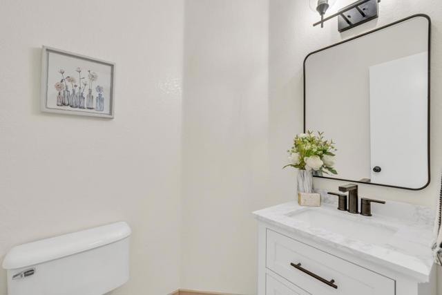 34307 Quartz Terrace, Fremont CA: https://media.crmls.org/mediaz/7ba3763f-446c-4285-a235-72e9edb387c6.jpg