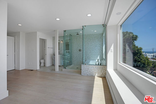 21350 Rambla Vista, Malibu, California 90265, 4 Bedrooms Bedrooms, ,4 BathroomsBathrooms,Single Family Residence,For Sale,Rambla,24385845