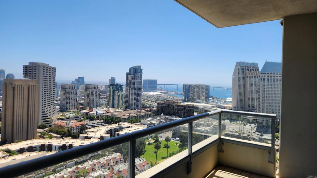 700 E Street - photo 8