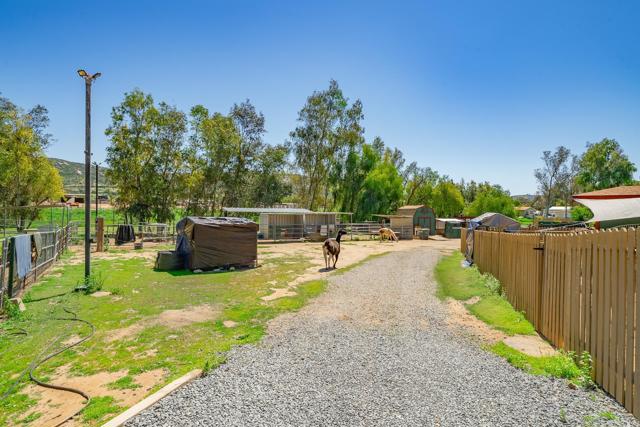 Detail Gallery Image 26 of 41 For 1023 Olive Ave, Ramona,  CA 92065 - 3 Beds | 3/1 Baths