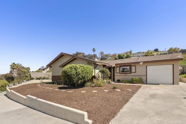 Detail Gallery Image 11 of 32 For 2904 E Barnwell St, Oceanside,  CA 92054 - 3 Beds | 2 Baths