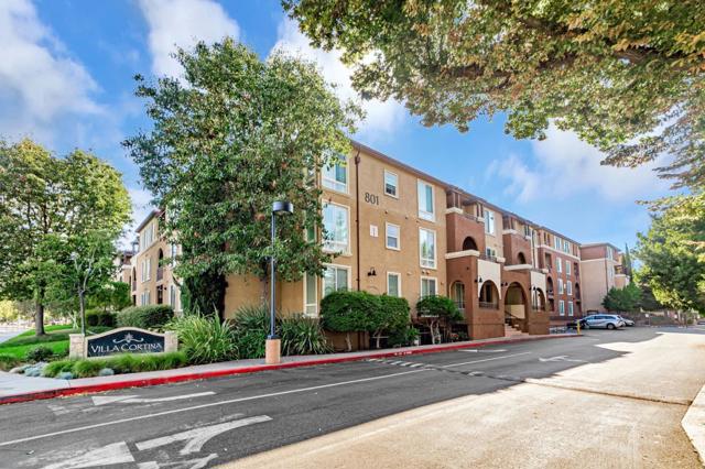 801 S Winchester Boulevard, San Jose CA: https://media.crmls.org/mediaz/7ba7554c-5b36-4704-802c-2e3ab22dacdb.jpg